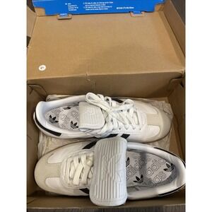 Adidas Sambas Women's Sneakers Black and White Size 7 New In Box